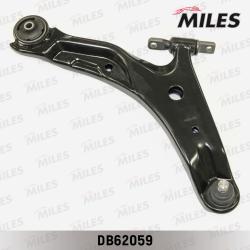 Рычаг HYUNDAI SANTA FE пер.подв.нижн.прав. DB62059