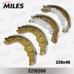 E210208 Колодки торм.бар.PEUGEOT 207 1.4 06-