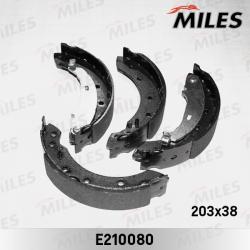 E210080 Колодки торм.бар.RENAULT LOGAN/SANDERO/PEUGEOT 206 (203x38) торм.сист.LUCAS