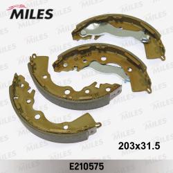 E210575 Колодки торм.бар.HYUNDAI ACCENT 1.4-1.6 05-/KIA RIO II 1.4-1.6 05-