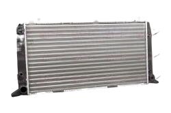 Радиатор охлаждения Audi 80 B IV 1.6-2.0 M+/- OE 811 121 253 A