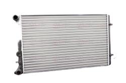 Радиатор охлаждения Audi A3 / VW GOLF IV / Skoda OCTAVIA I (1U) (96-)
