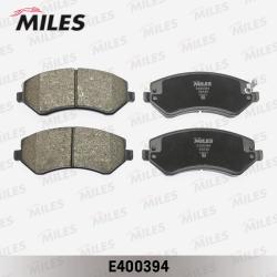 E400394 Колодки тормозные CHRYSLER VOYAGER 00-/JEEP CHEROKEE 01-передние LowMetallic