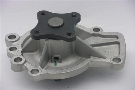 Помпа водяная Nissan gwn-48a